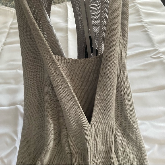 Banana Republic Sleeveless Sweater Womens Size Small Gray Round Neck Preppy - Picture 6 of 7